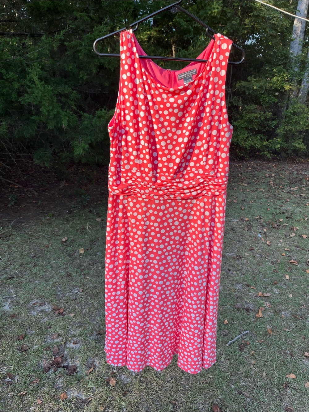 Jessica Howard Coral and White Polka Dot Sleeveless Midi Dress